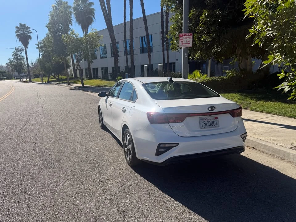 2021 Kia Forte - Image 3 of 19