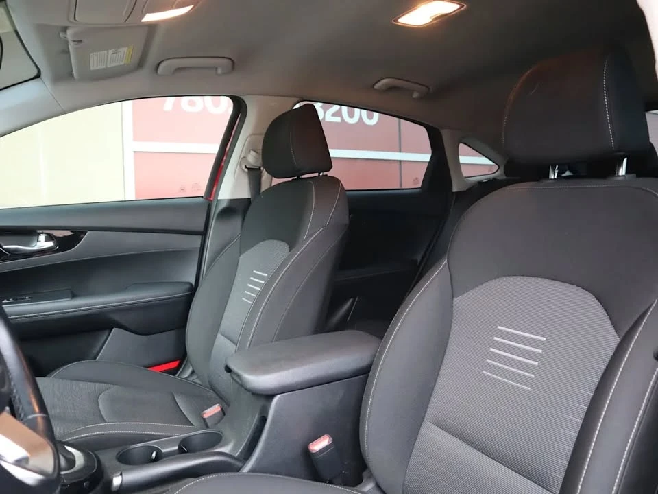 2021 Kia Forte - Image 14 of 16