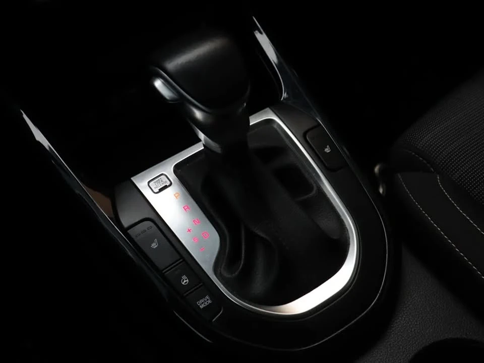 2021 Kia Forte - Image 10 of 16