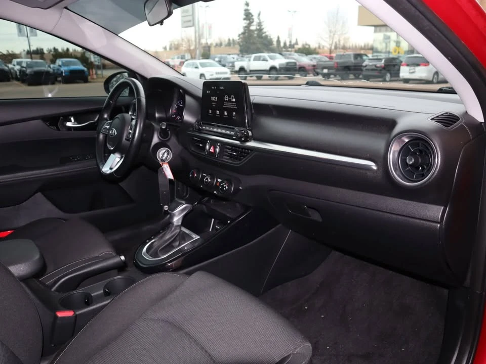 2021 Kia Forte - Image 12 of 16
