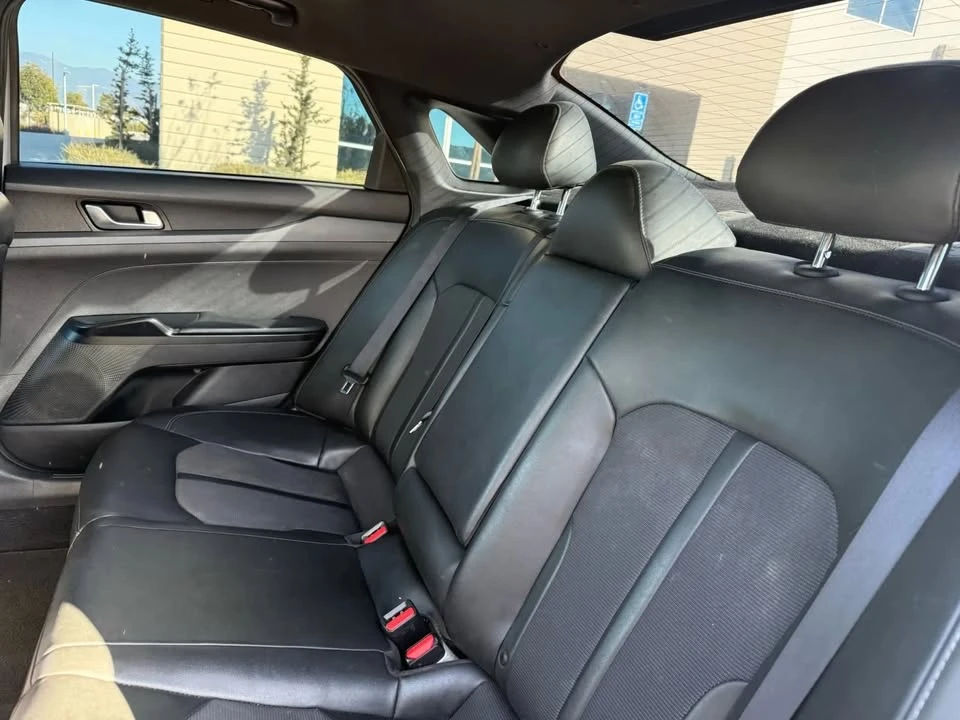 2021 Kia Optima/K5 - Image 13 of 20