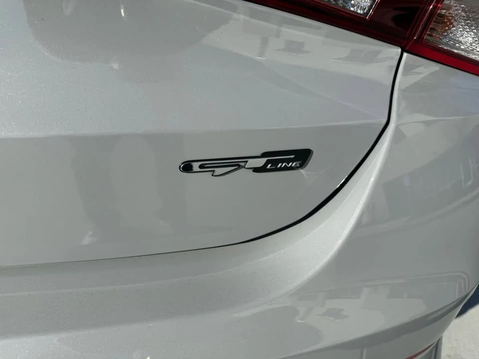 2021 Kia Optima/K5 - Image 17 of 20