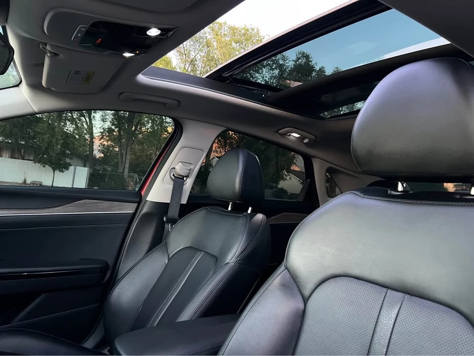2021 Kia Optima/K5 - Image 8 of 9