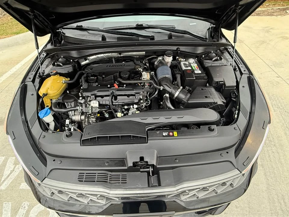 2021 Kia Optima/K5 - Image 10 of 15
