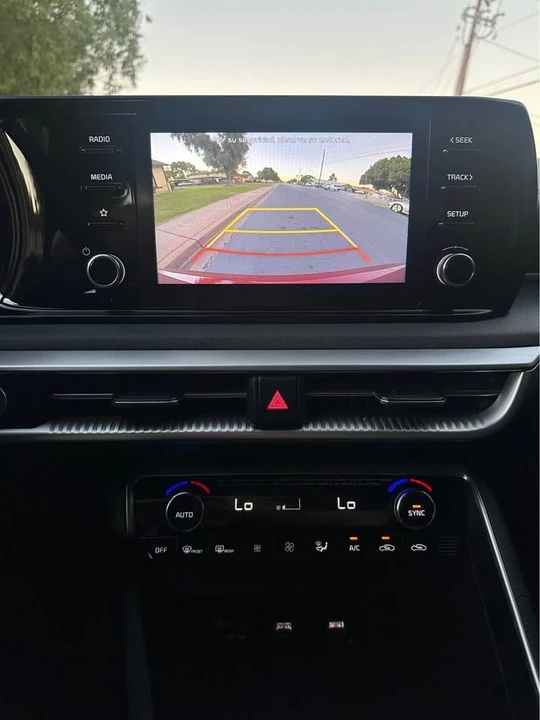 2021 Kia Optima/K5 - Image 10 of 19