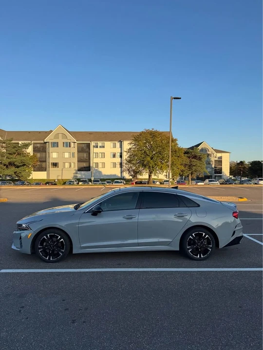 2021 Kia Optima/K5 - Image 2 of 13