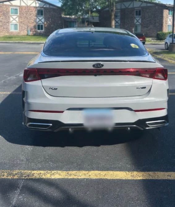 2021 Kia Optima/K5 - Image 2 of 12
