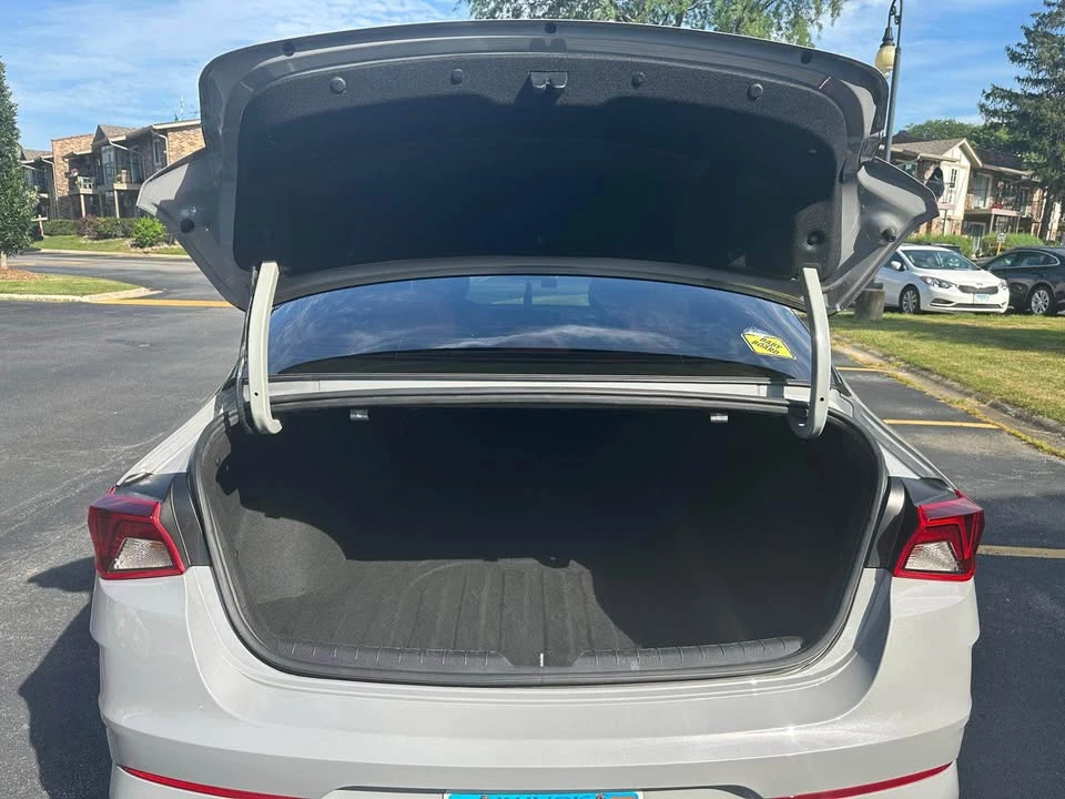 2021 Kia Optima/K5 - Image 9 of 12