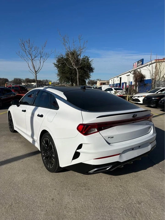 2021 Kia Optima/K5 - Image 2 of 17