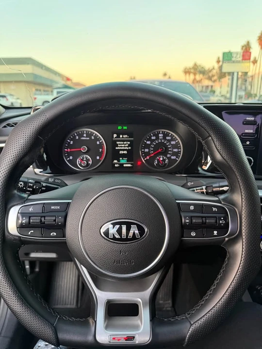 2021 Kia Optima/K5 - Image 8 of 10
