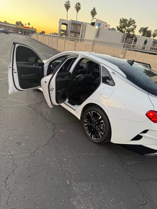2021 Kia Optima/K5 - Image 4 of 10
