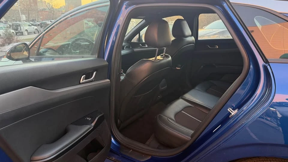 2021 Kia Optima/K5 - Image 11 of 16