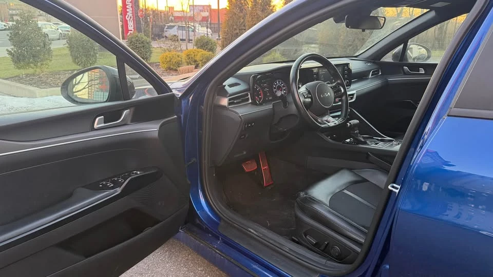2021 Kia Optima/K5 - Image 10 of 16