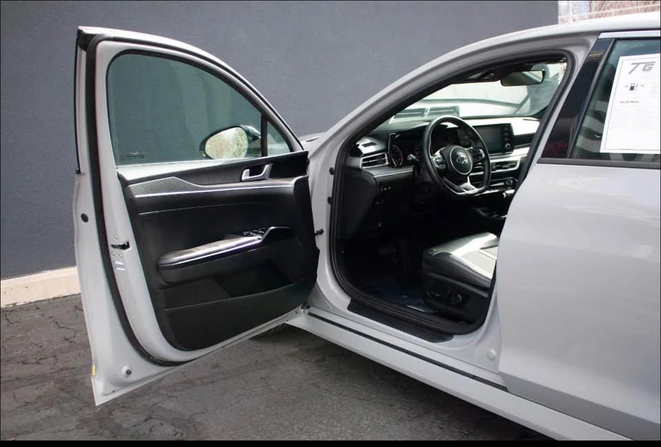 2021 Kia Optima/K5 - Image 3 of 10