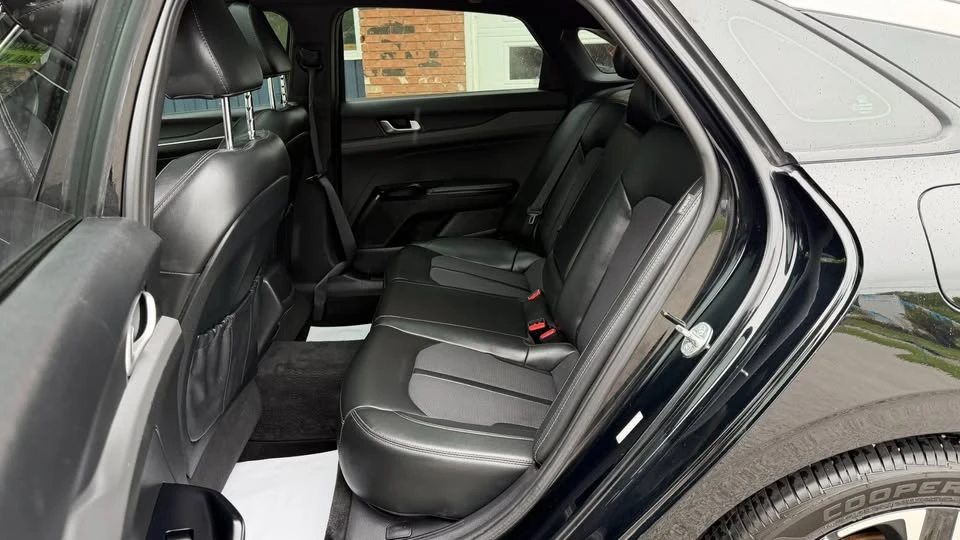 2021 Kia Optima/K5 - Image 10 of 20