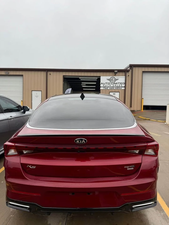 2021 Kia Optima/K5 - Image 10 of 13