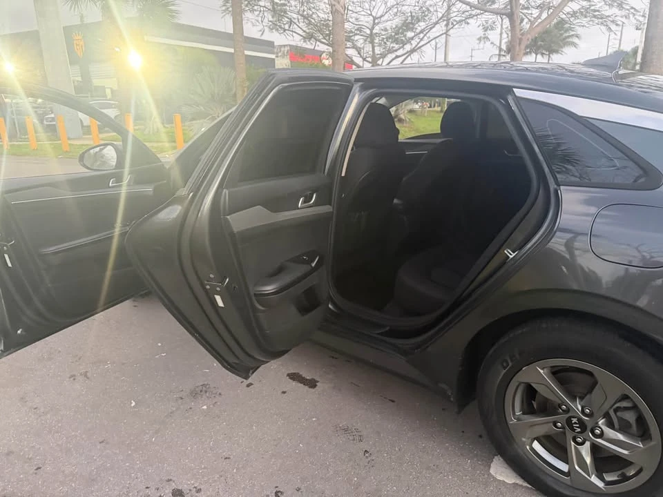 2021 Kia Optima/K5 - Image 5 of 7