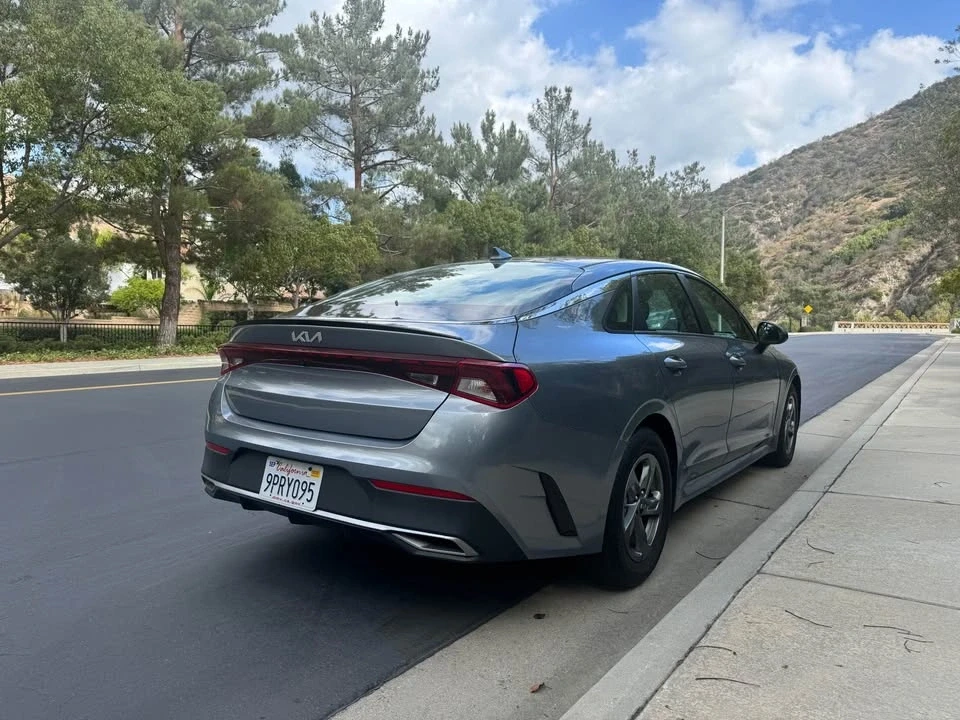 2021 Kia Optima/K5 - Image 3 of 10