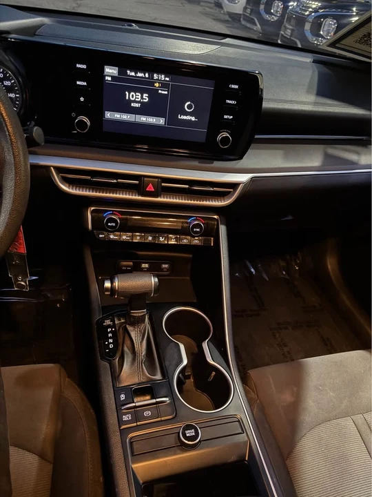 2021 Kia Optima/K5 - Image 12 of 17