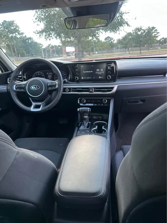2021 Kia Optima/K5 - Image 8 of 9