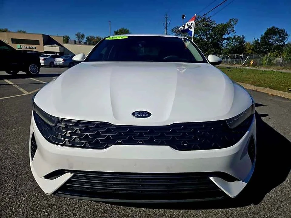 2021 Kia Optima/K5 - Image 6 of 14