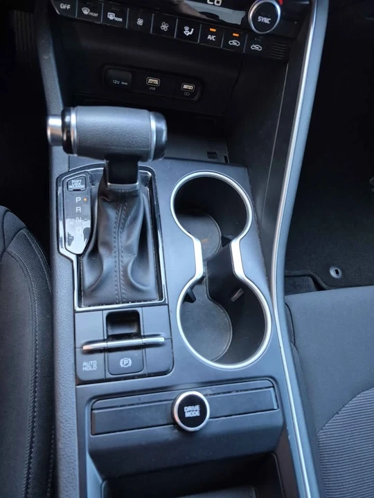 2021 Kia Optima/K5 - Image 10 of 17