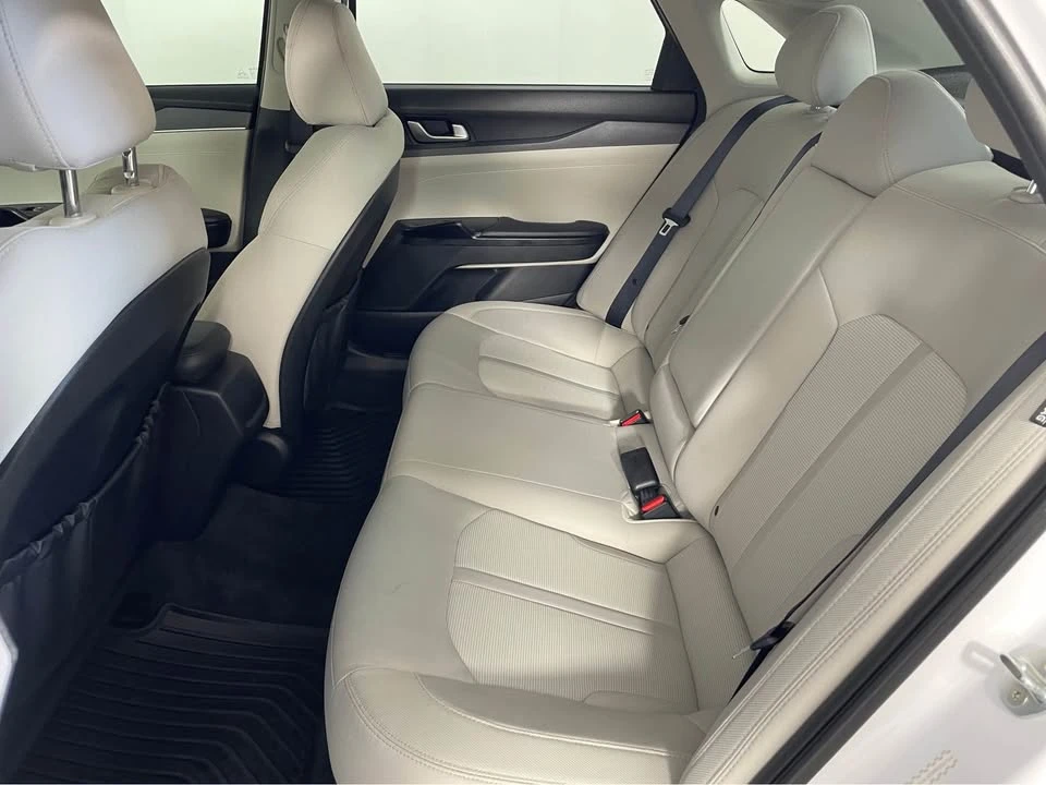 2021 Kia Optima/K5 - Image 4 of 8