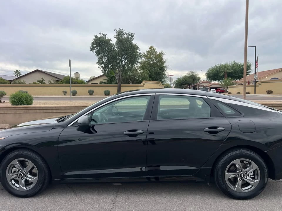 2021 Kia Optima/K5 - Image 2 of 11