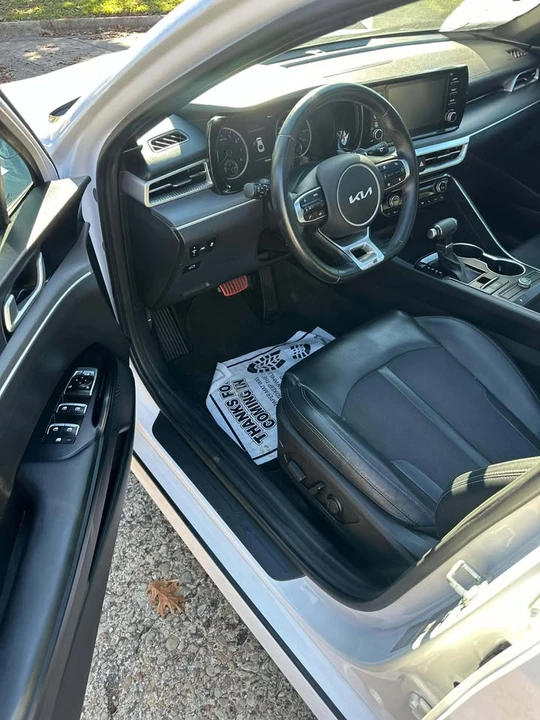 2021 Kia Optima/K5 - Image 10 of 18