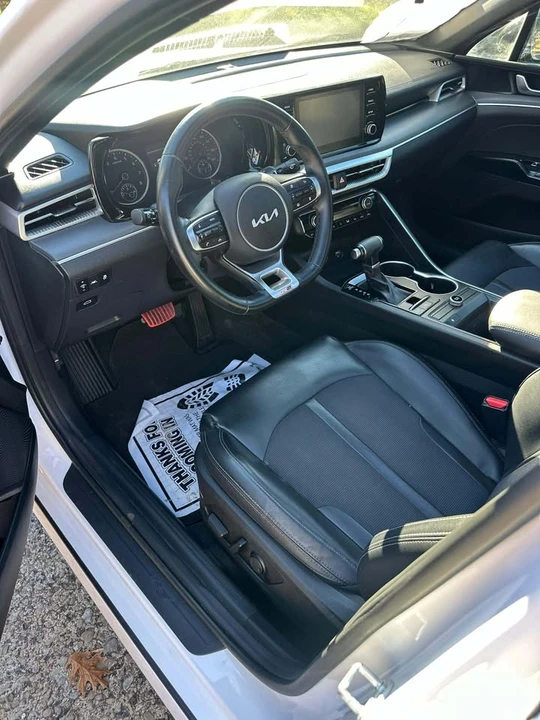2021 Kia Optima/K5 - Image 11 of 18