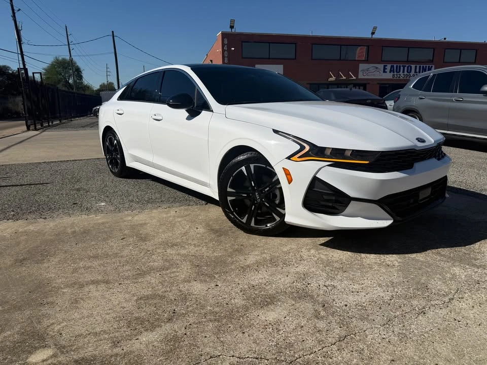2021 Kia Optima/K5 - Image 2 of 13