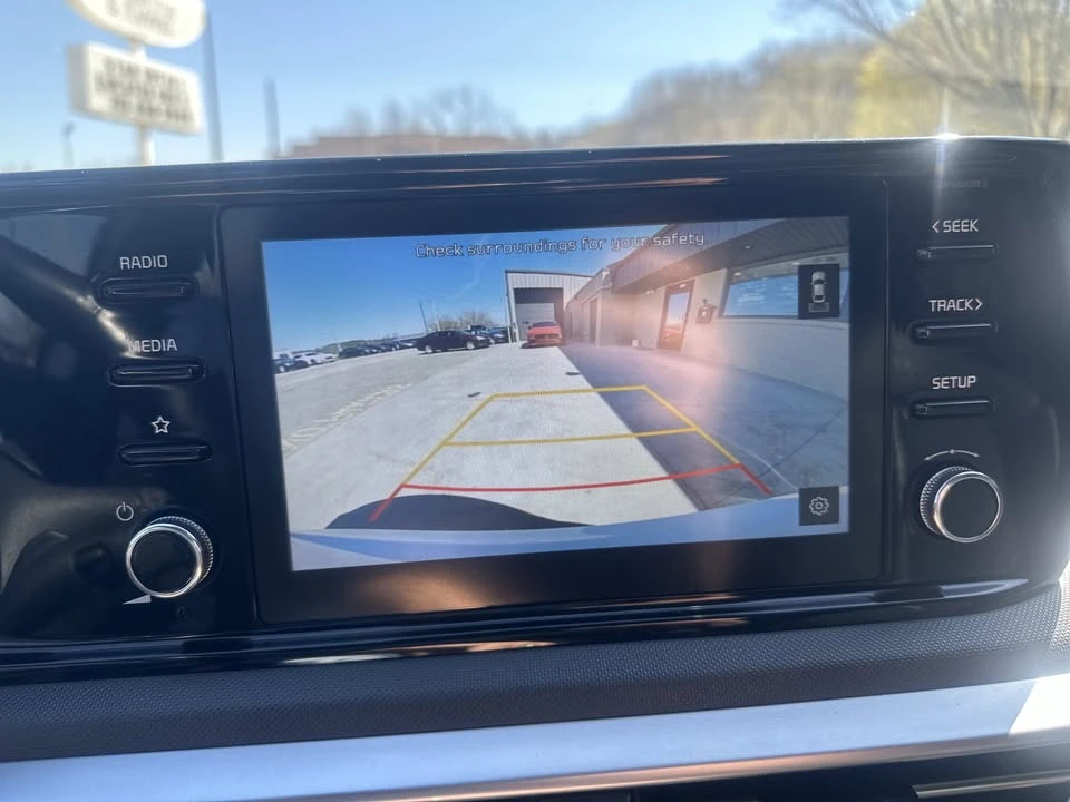 2021 Kia Optima/K5 - Image 17 of 20