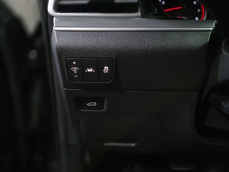 2021 Kia Optima/K5 - Image 17 of 20
