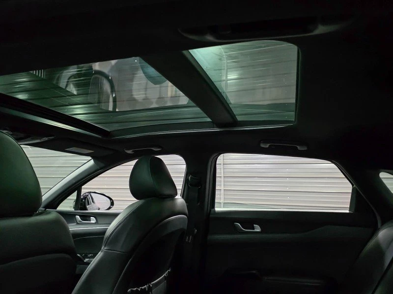 2021 Kia Optima/K5 - Image 11 of 20