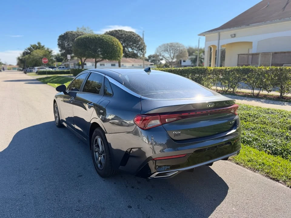 2021 Kia Optima/K5 - Image 3 of 13