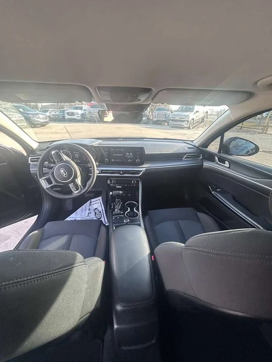 2021 Kia Optima/K5 - Image 10 of 13