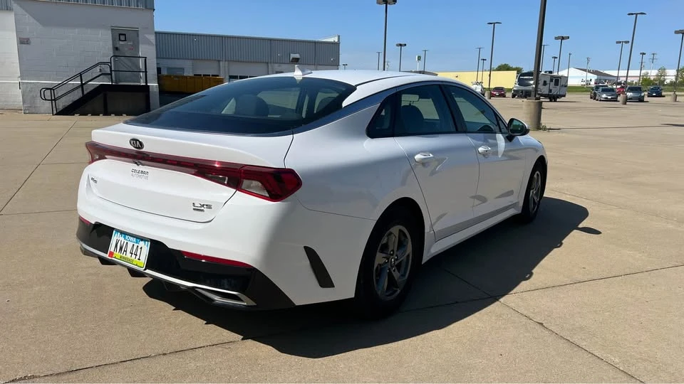 2021 Kia Optima/K5 - Image 6 of 16