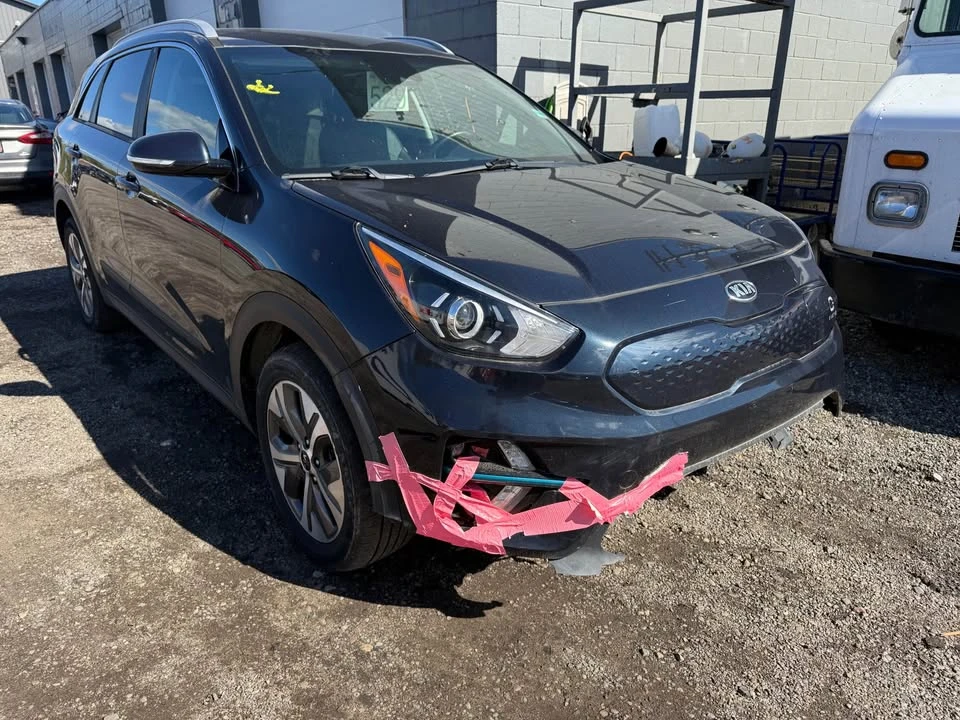 2021 Kia Niro - Image 2 of 5