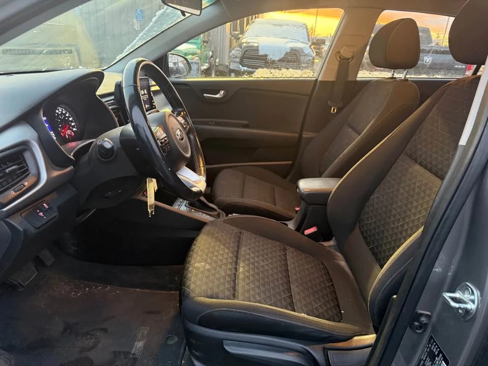 2021 Kia Rio - Image 9 of 16