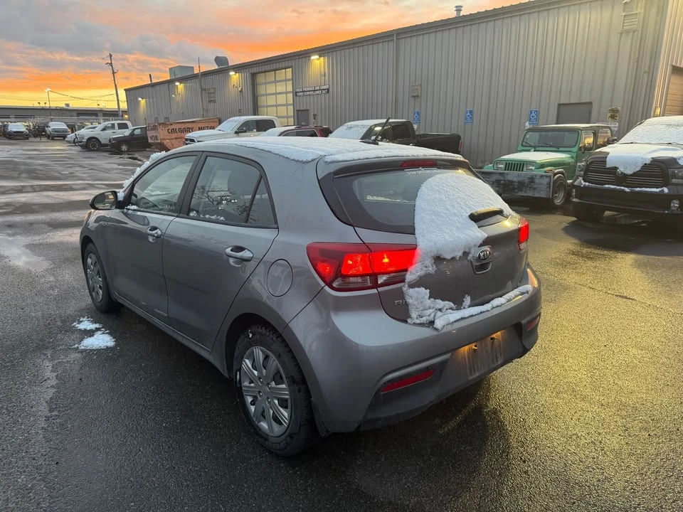 2021 Kia Rio - Image 3 of 16