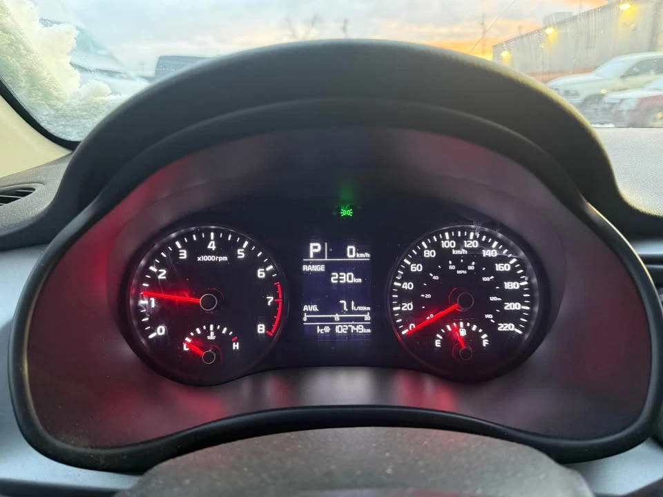 2021 Kia Rio - Image 10 of 16