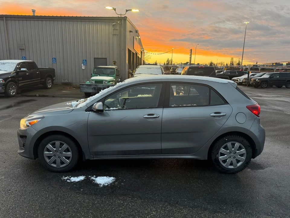 2021 Kia Rio - Image 2 of 16