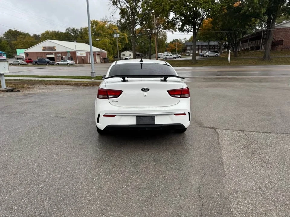 2021 Kia Rio - Image 6 of 19