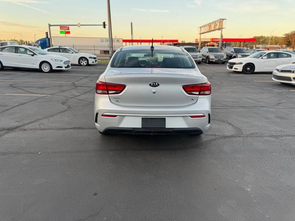 2021 Kia Rio - Image 6 of 18