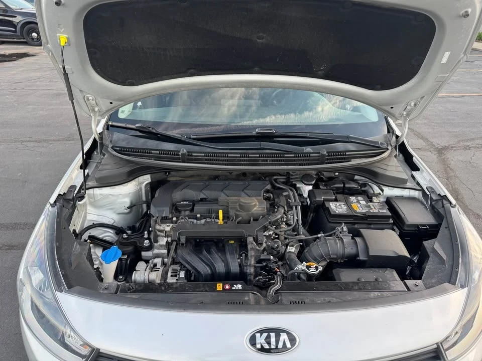 2021 Kia Rio - Image 16 of 18
