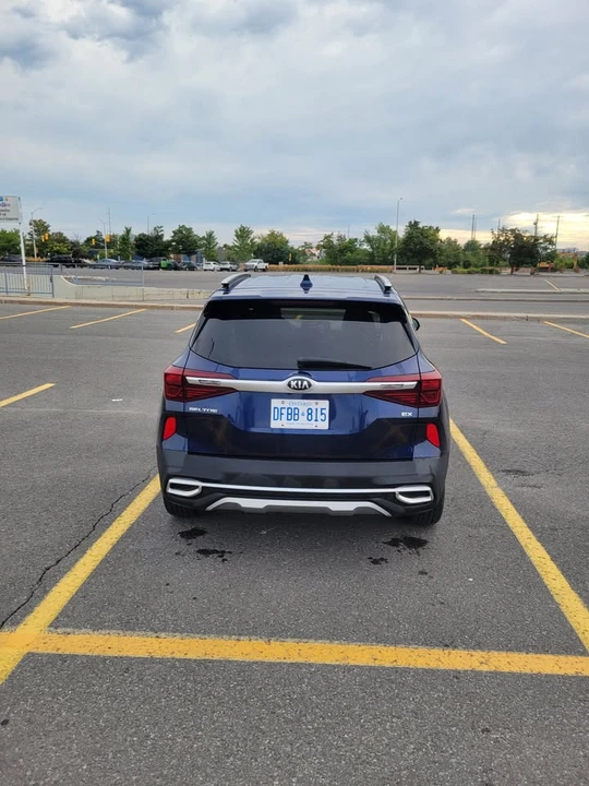 2021 Kia Seltos - Image 4 of 11