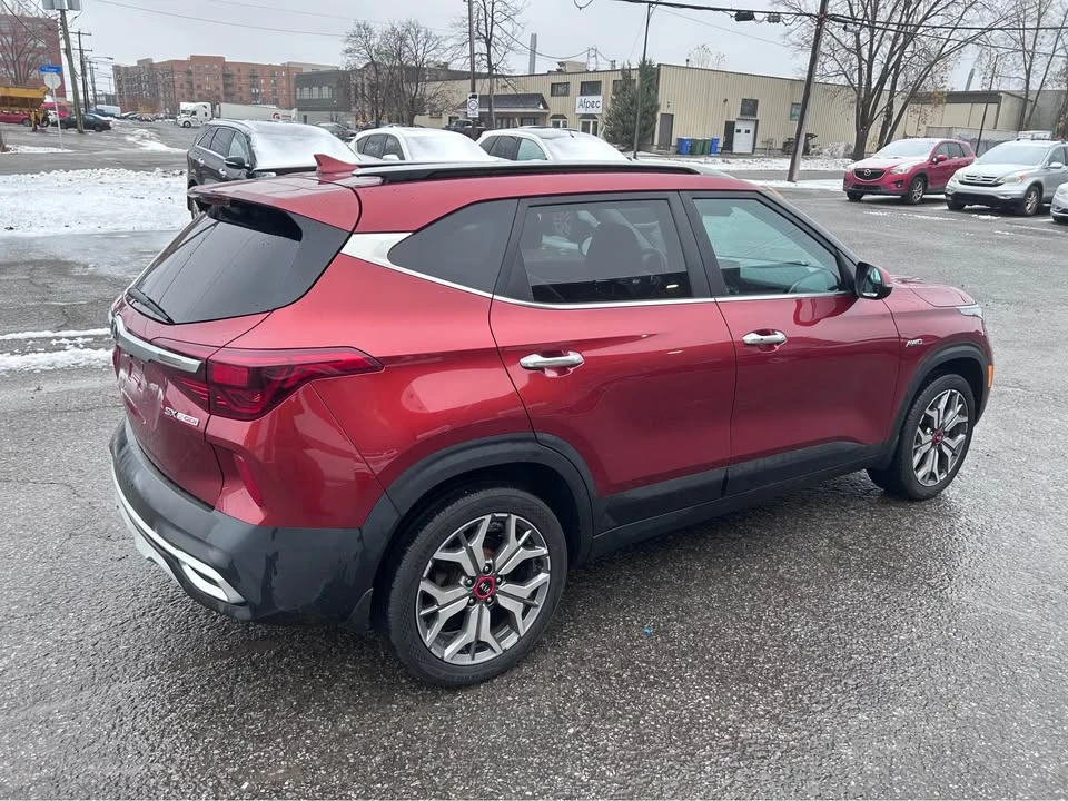 2021 Kia Seltos - Image 7 of 17