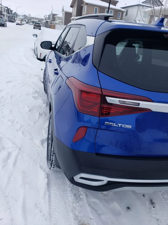 2021 Kia Seltos - Image 5 of 11