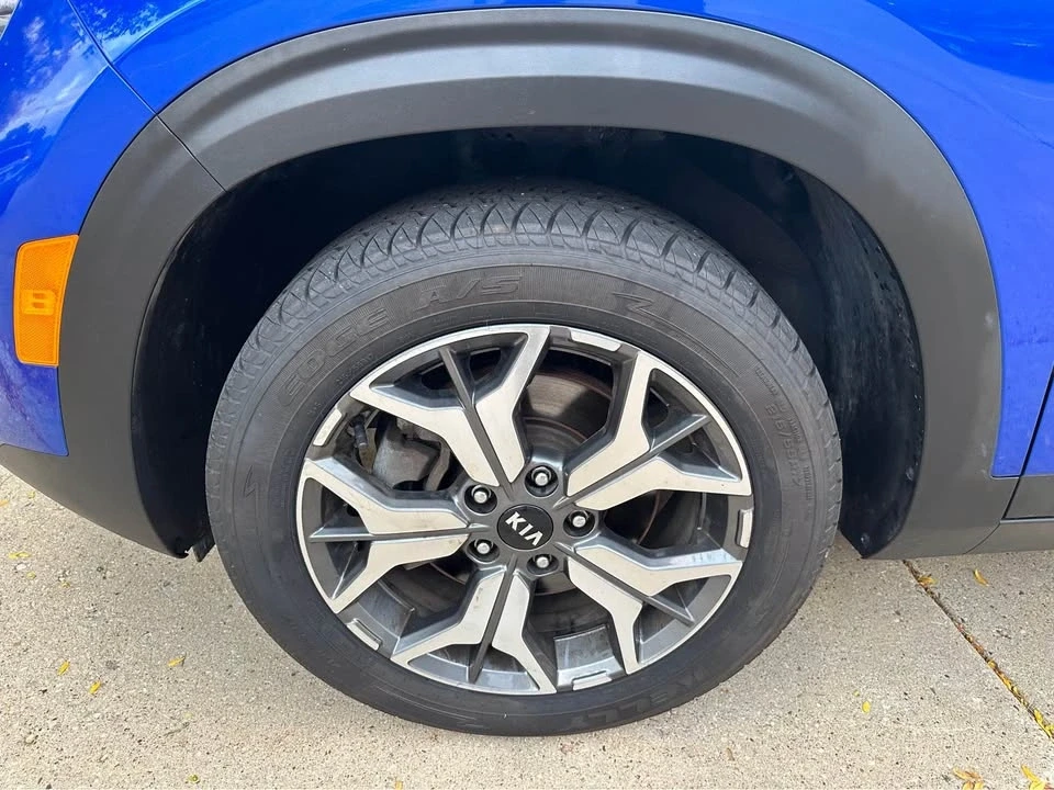 2021 Kia Seltos - Image 19 of 20