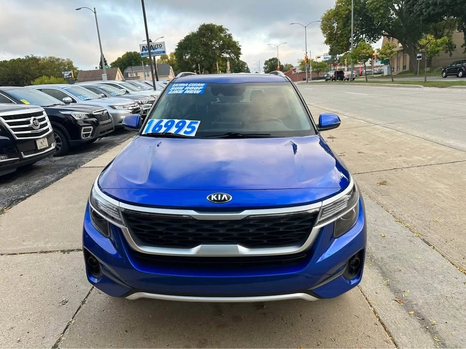 2021 Kia Seltos - Image 2 of 20